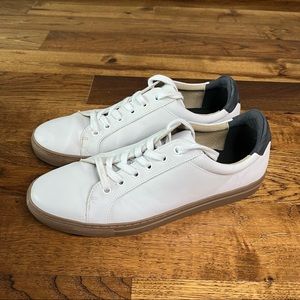 Banana Republic Men’s Nicklas Leather Sneaker - Size 10 - White